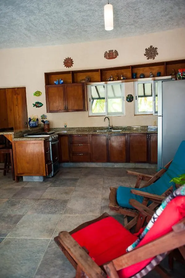 Yum Botic Villa Beach House Mahahual 0*,